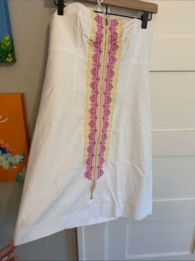 Lilly Pulitzer White Strapless A-Line Skirt with Pink and Yellow Lace Trim